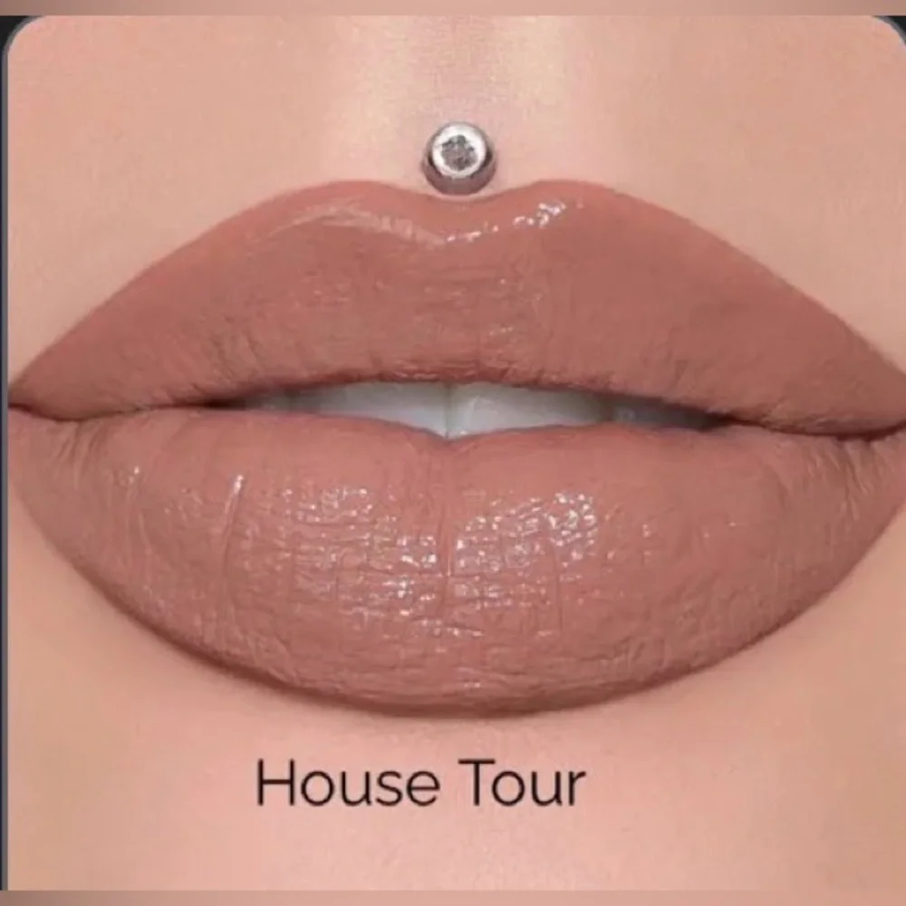 Jeffree HOUSE TOUR  Nude Brown Liquid Lipstick - Women Makeup